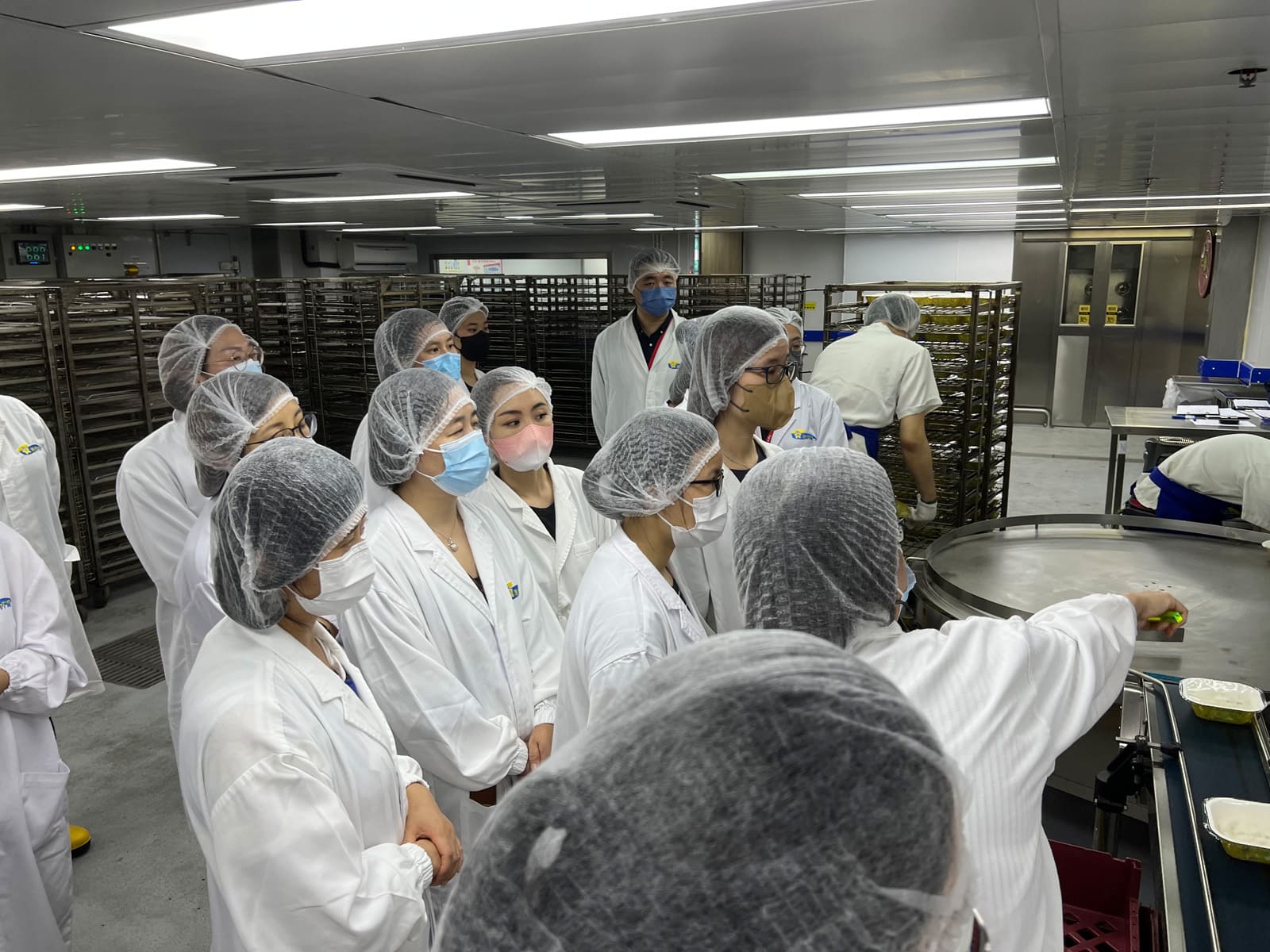 東華三院馬錦燦紀念小學