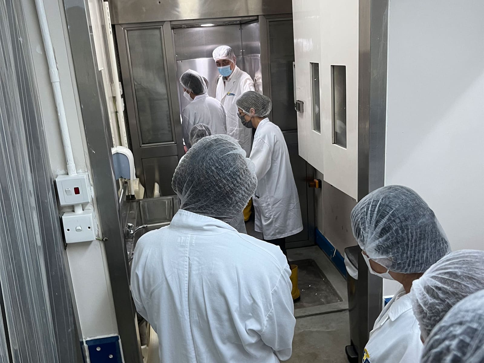 東華三院馬錦燦紀念小學