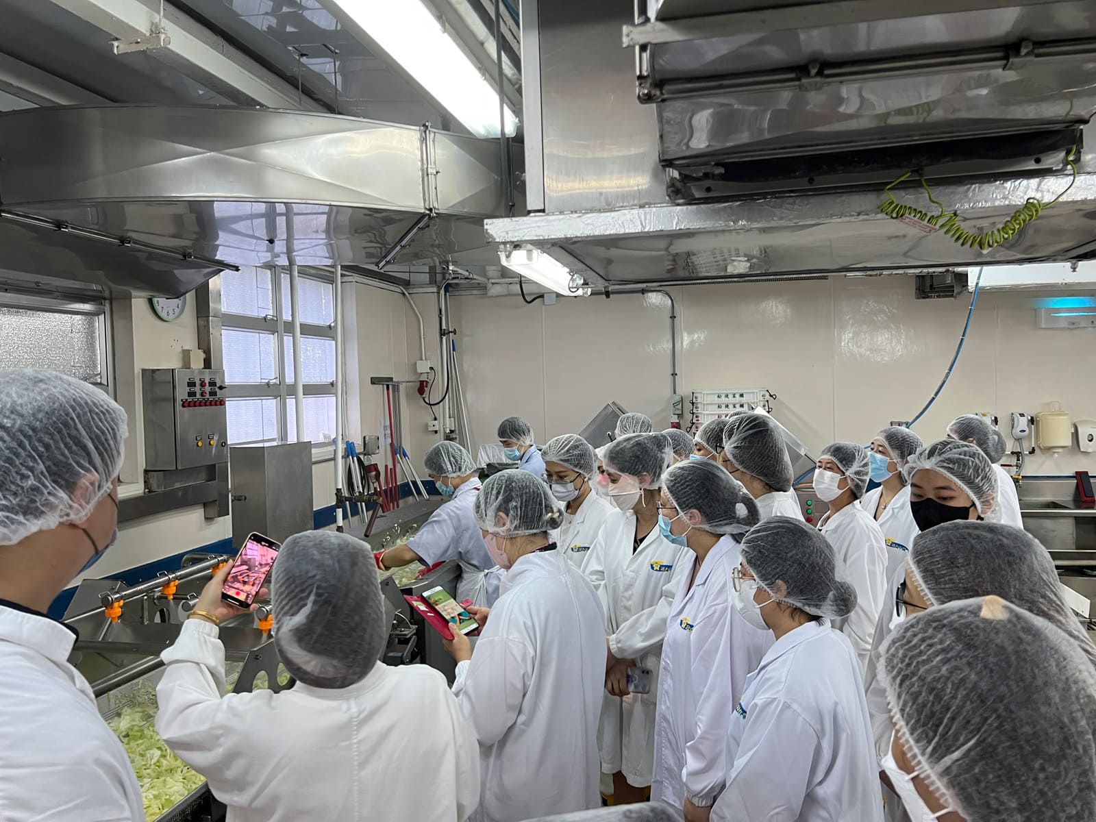 東華三院馬錦燦紀念小學