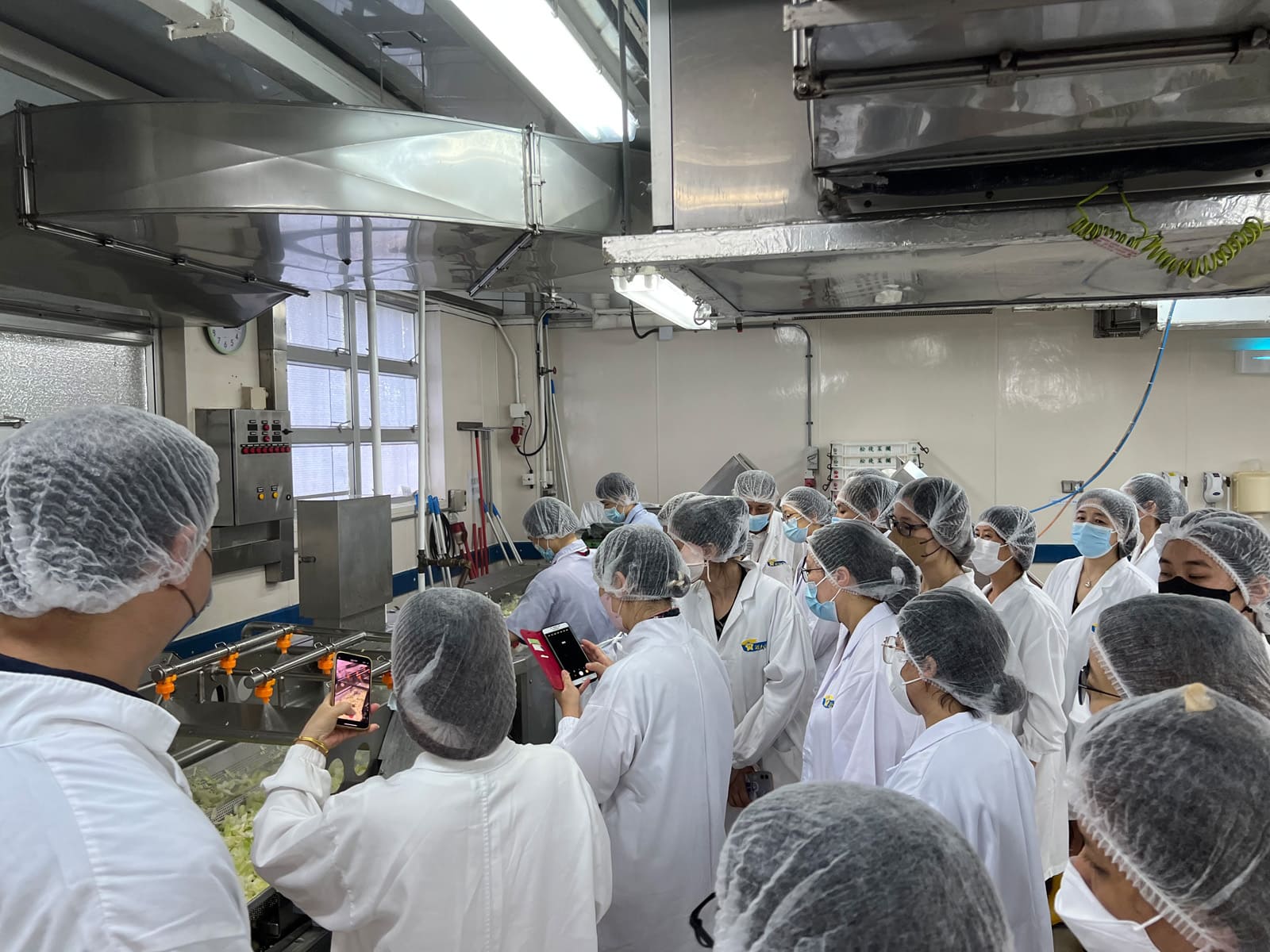 東華三院馬錦燦紀念小學